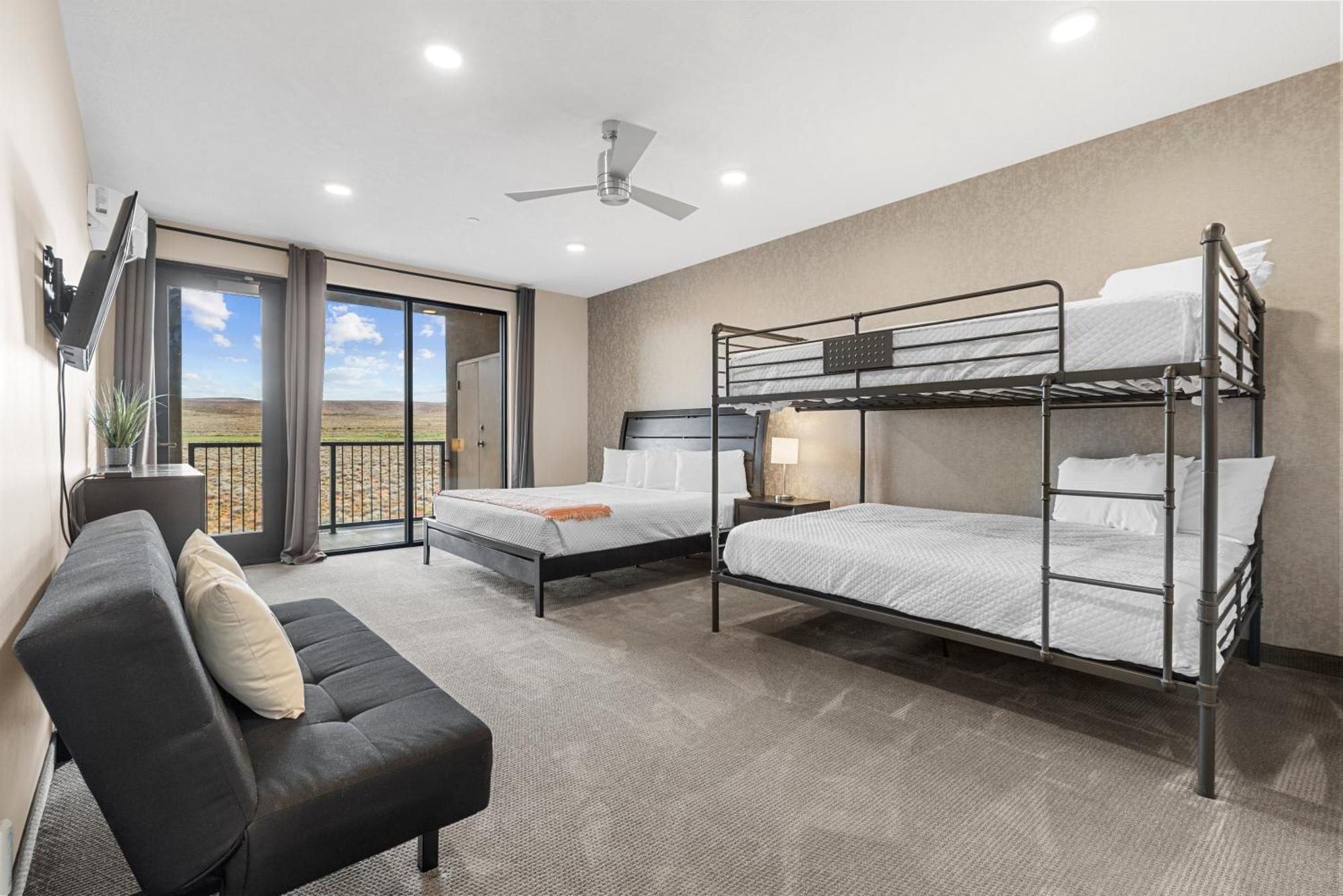 Vacation Rentals At Sand Hollow Resort เฮอร์ริเคน ภายนอก รูปภาพ